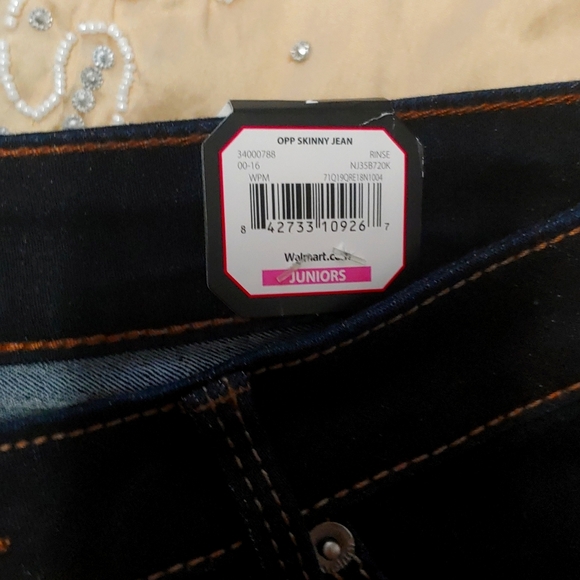 No boundaries Junior skinny jeans - Picture 3 of 4